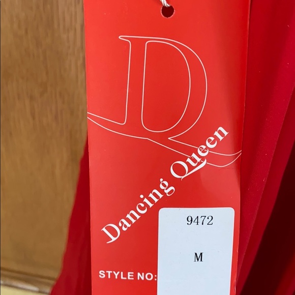 Dress - Picture 3 of 3